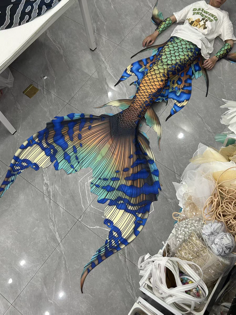 Haimei Fish Tail for Adults and Children – Aquarium Performance Costume Mermaid Tail Fish Skin