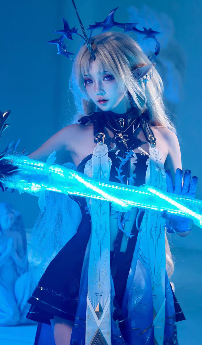 (Live Action Quality) Fleurdelys Wuthering Wave Cosplay Sword