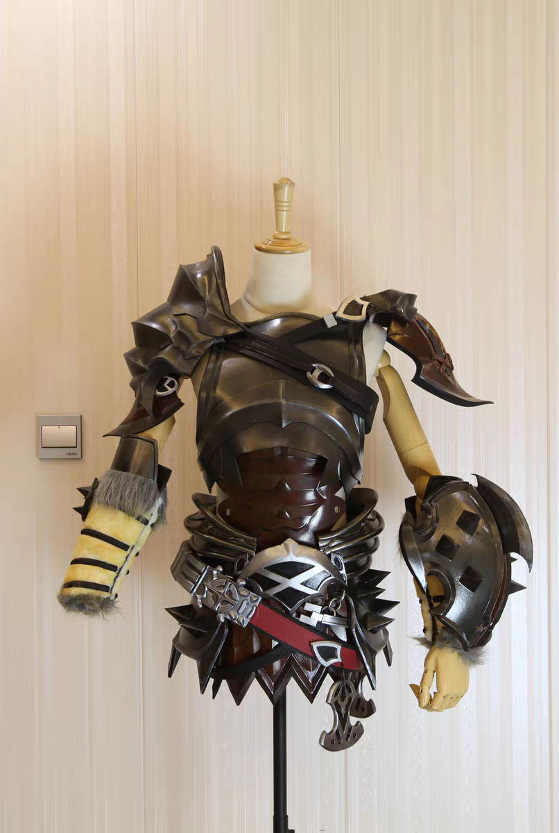 (High Quality) FF14 / Warrior of Light / Armor Props / Cosplay Soul Reaver